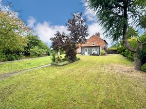 Photo 19- click for photo gallery